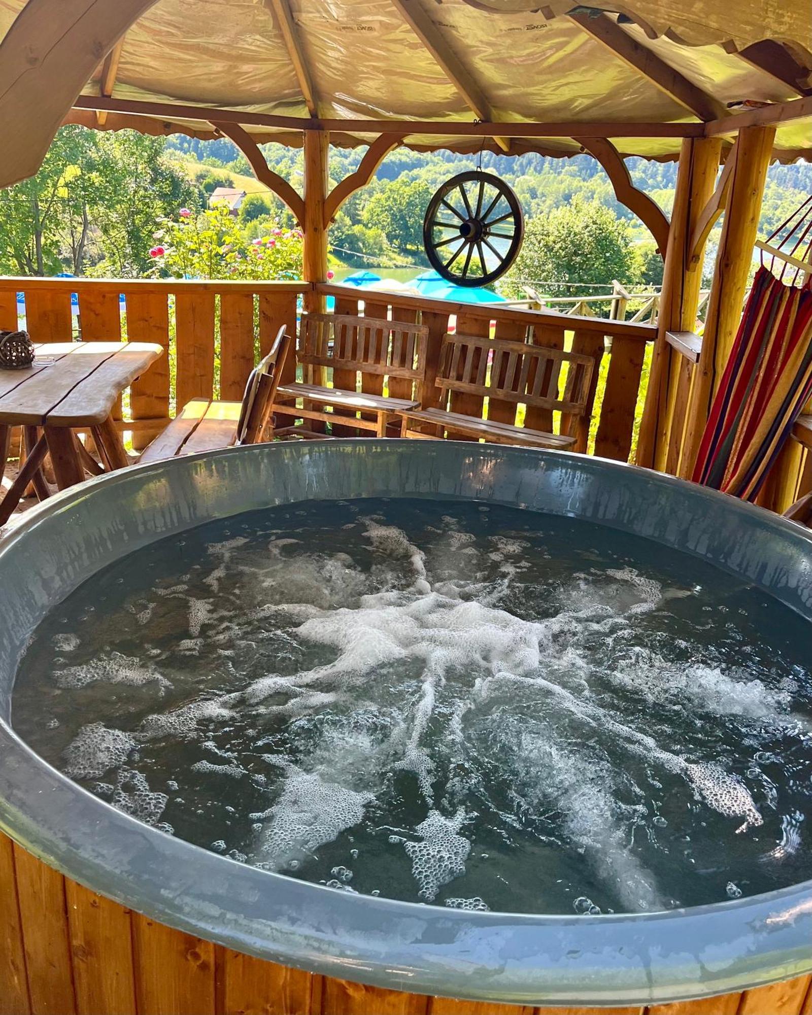 Domki Dobra Miejscowka 80 M Od Jeziora Solinskigo Sauna Jacuzzi Солина Екстер'єр фото